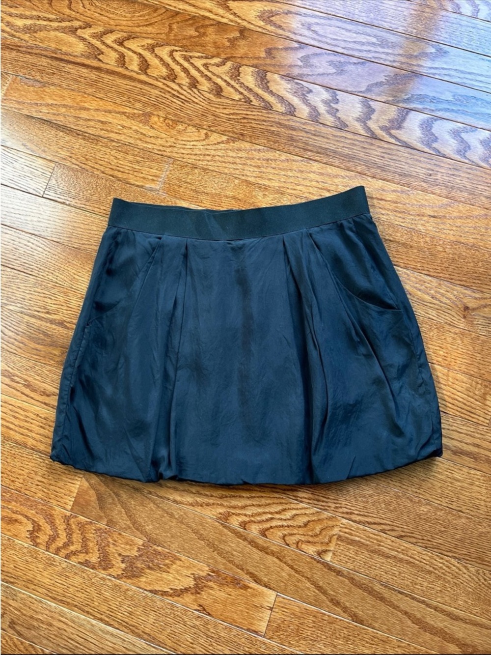 Theory black mini silk skirt